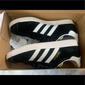 Adidas Gazelle Sneakers
